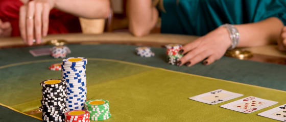 Prós e Contras de Jogar Caribbean Stud Poker