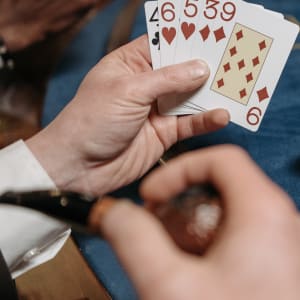 Como funcionam as probabilidades de apostas no bacará